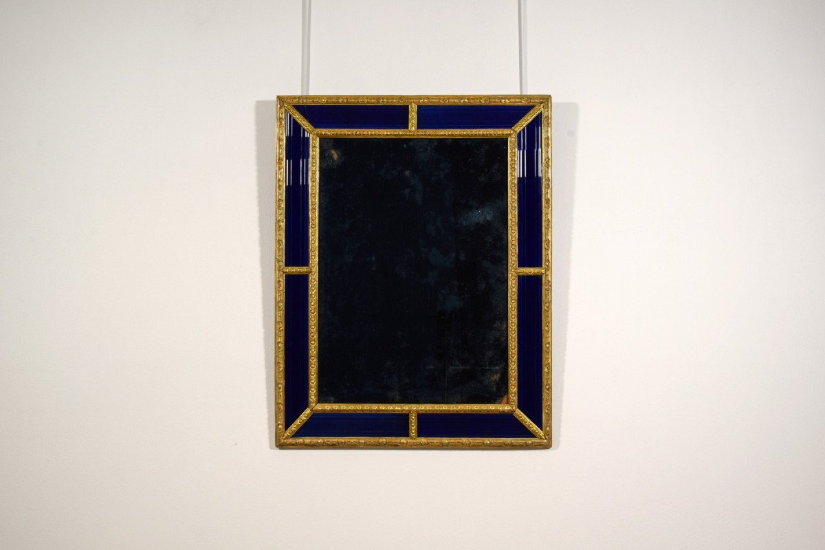 18th Century, Sweden Mirror With Carved And Gilded Wood Frame And Cobalt Blue Glass-photo-7