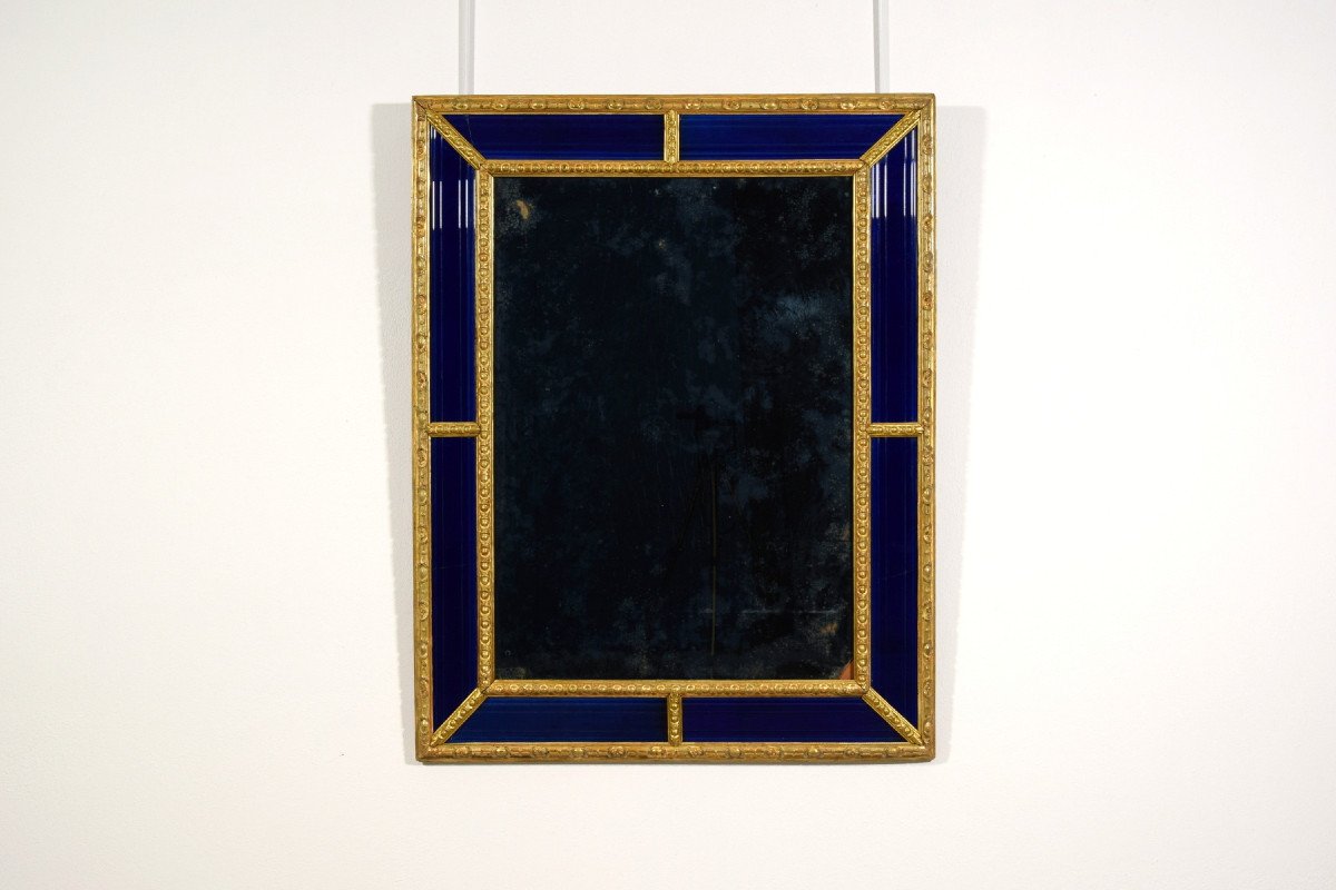 18th Century, Sweden Mirror With Carved And Gilded Wood Frame And Cobalt Blue Glass-photo-8