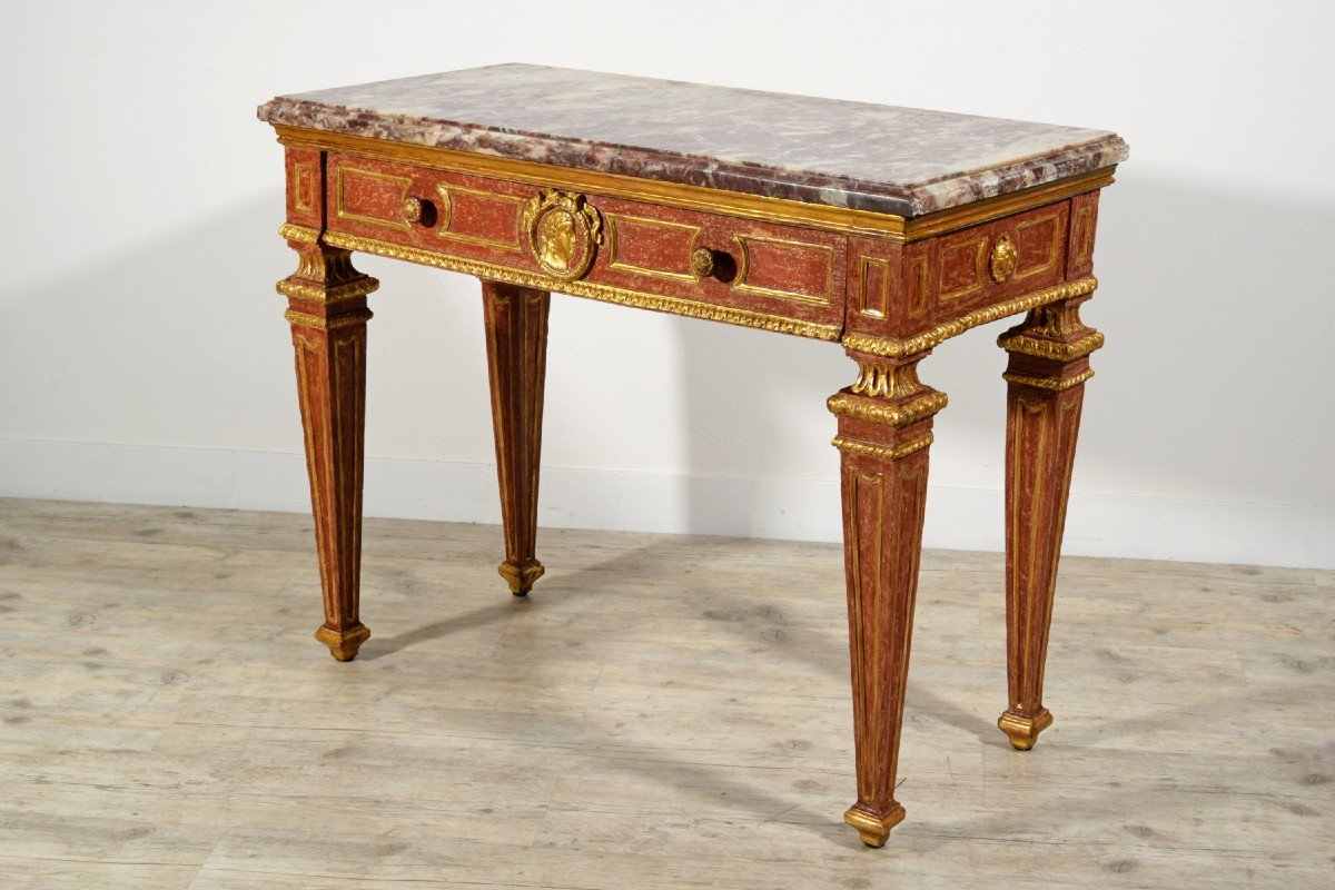 Carved, Golden And Lacquered Wood Console With Red Background, Marble Top-photo-2