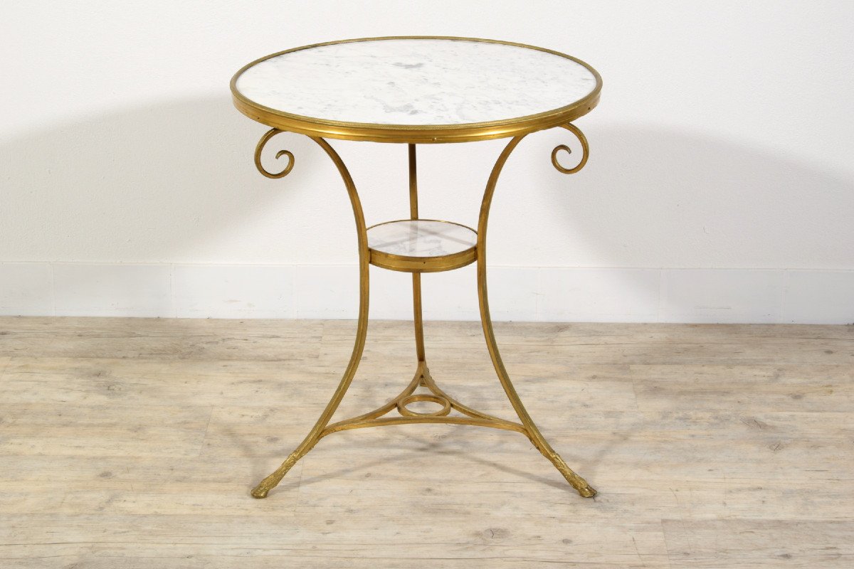 19th Century, Louis XVI Style French Gitl Bronze Tripod Coffee Table Or Gueridon-photo-7