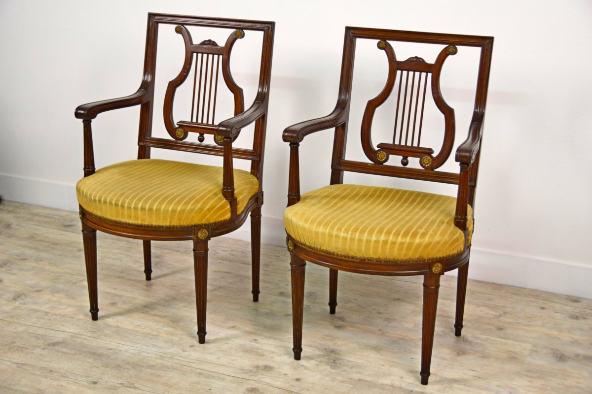 19th Century, French Louis XVI Style Six Wood Chairs And Two Wood Armchairs-photo-4