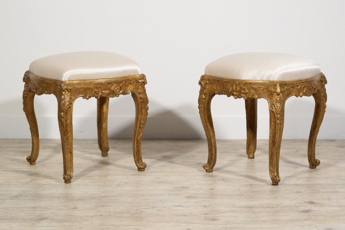 18th Century, Italian Pair Of Gilt Wood Louis XV Stools -photo-3