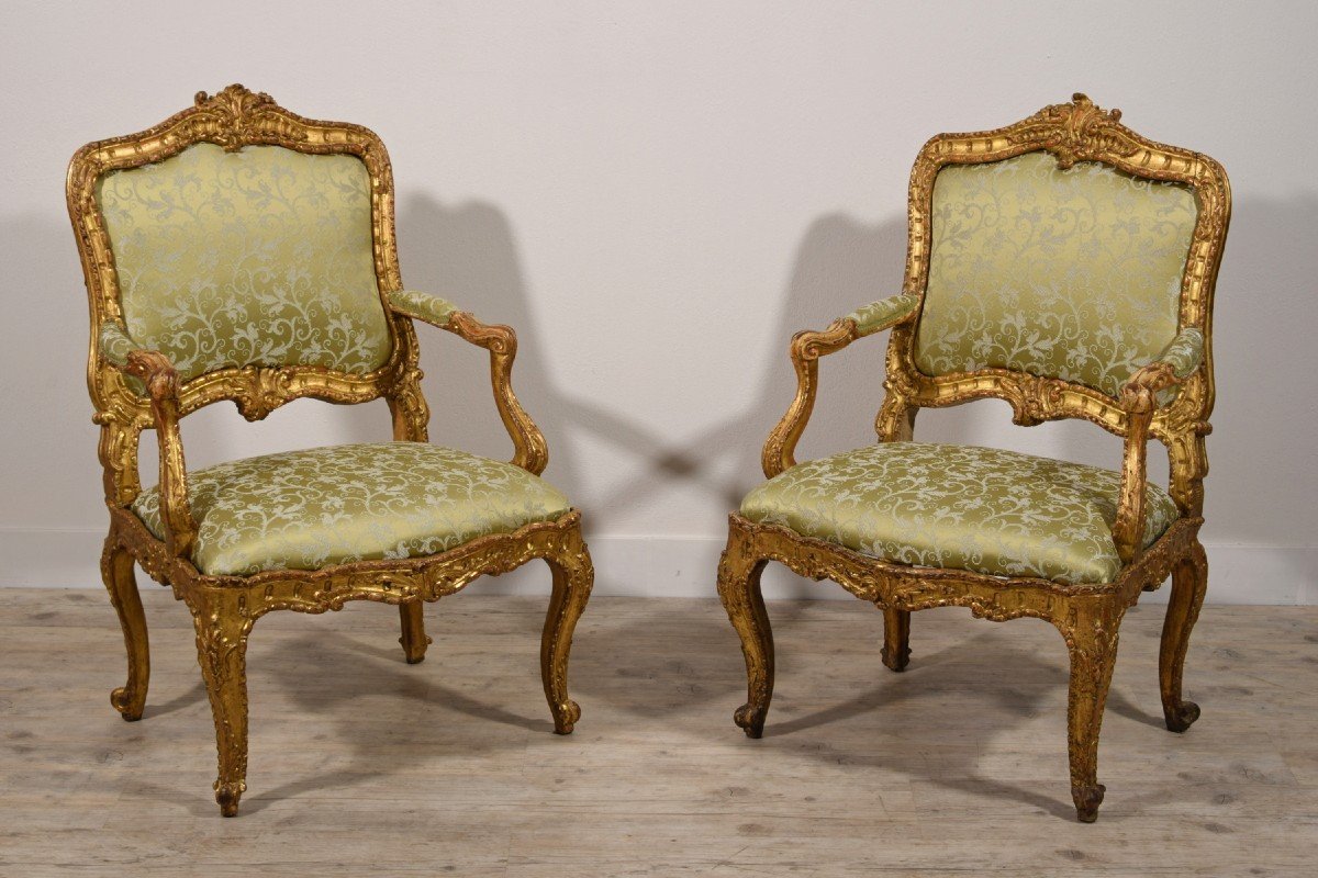 18th Century Pair Of Italian Louis XV Carved Giltwood Armchairs-photo-1