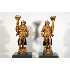 Paire De Sculptures Porte-torche En Bois Laqué Et Doré, Italie, XVIe Siècle