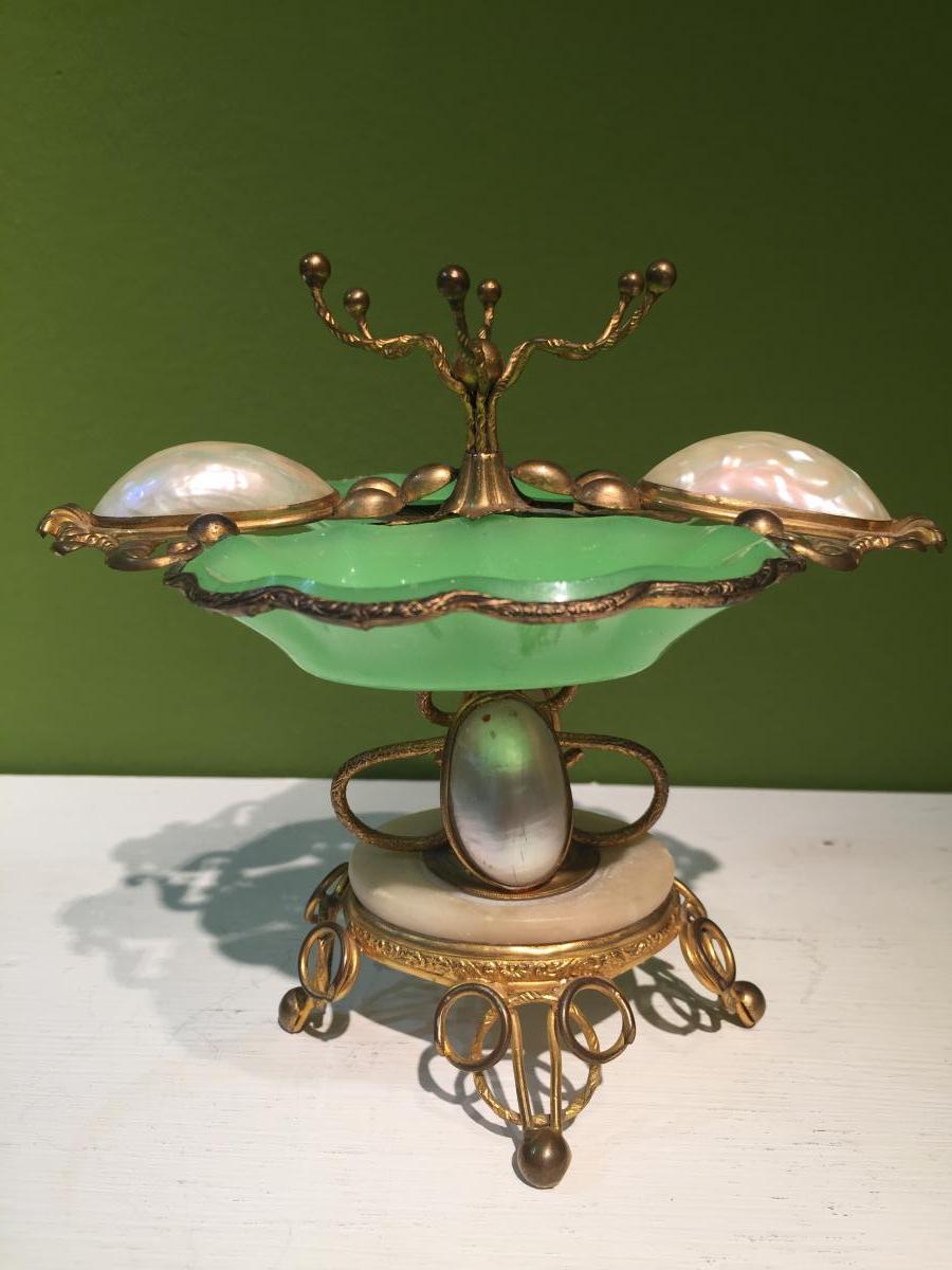 Trois objets en opaline verte Napoléon III - Boisgirard Antonini