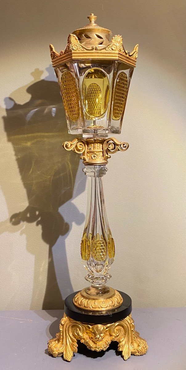 Important et rare Brûle Parfum En Bronze Doré Marbre Et Cristal Bicolore XIXeme Circa 1830.-photo-2