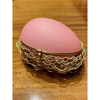 Egg Shaped Box In Pink Opaline Mid XIXth Napoleon III Period.