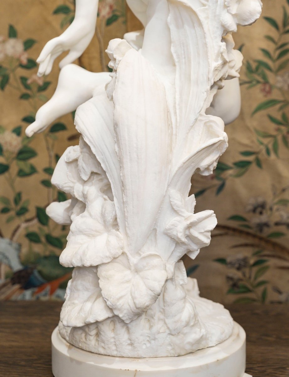 White Marble Sculpture-photo-4