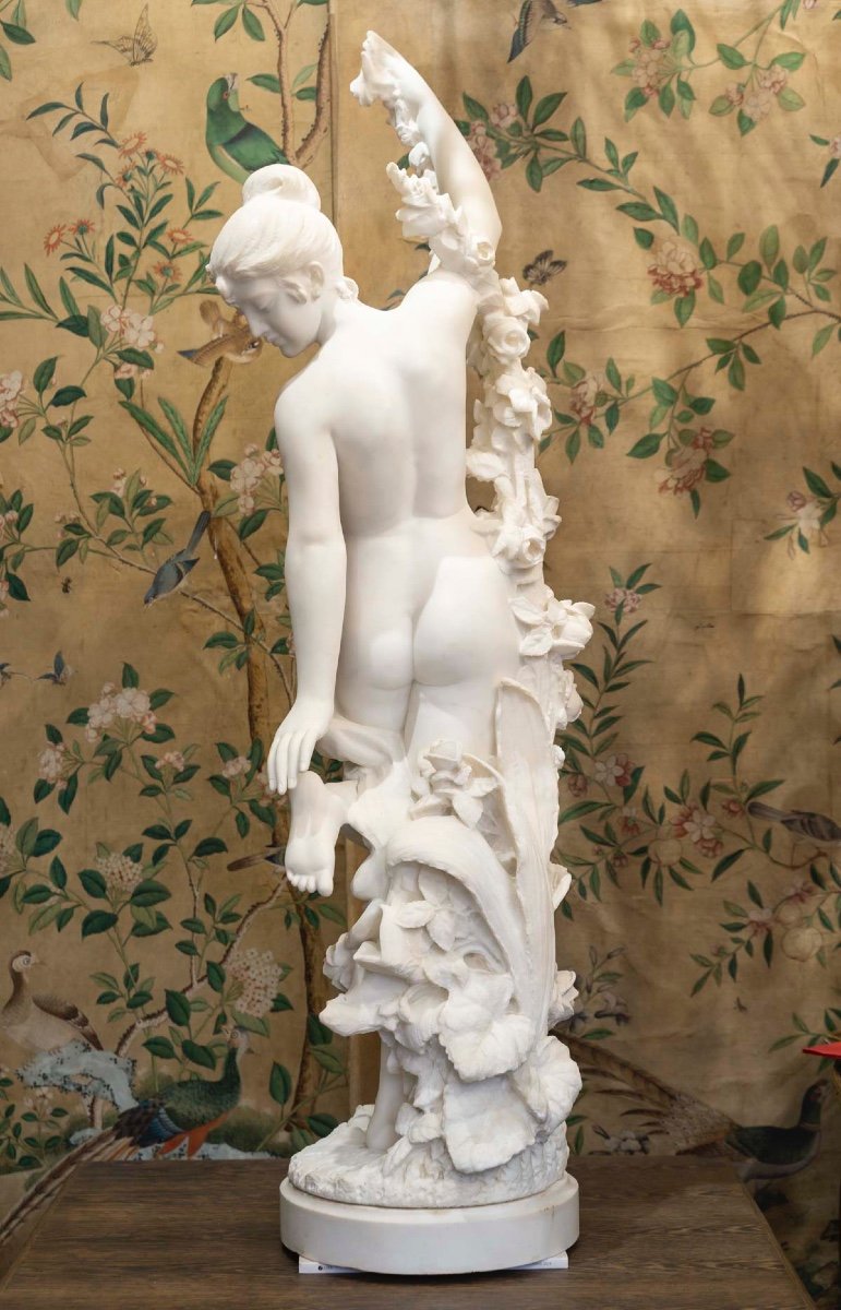 White Marble Sculpture-photo-3