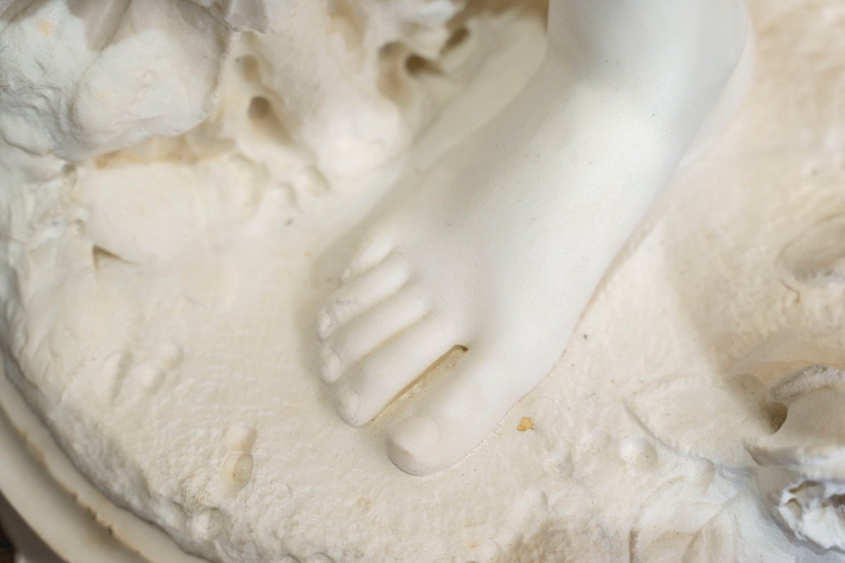 White Marble Sculpture-photo-4