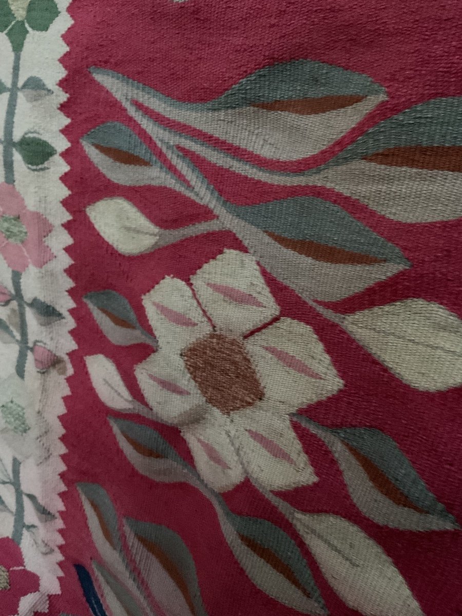 Gorgeous Eastern European Pink Kilim-photo-2