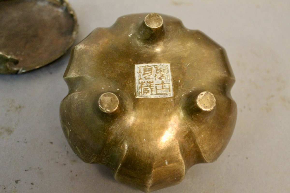 Grand Brûle-parfum Tripode En Bronze Chine-photo-1