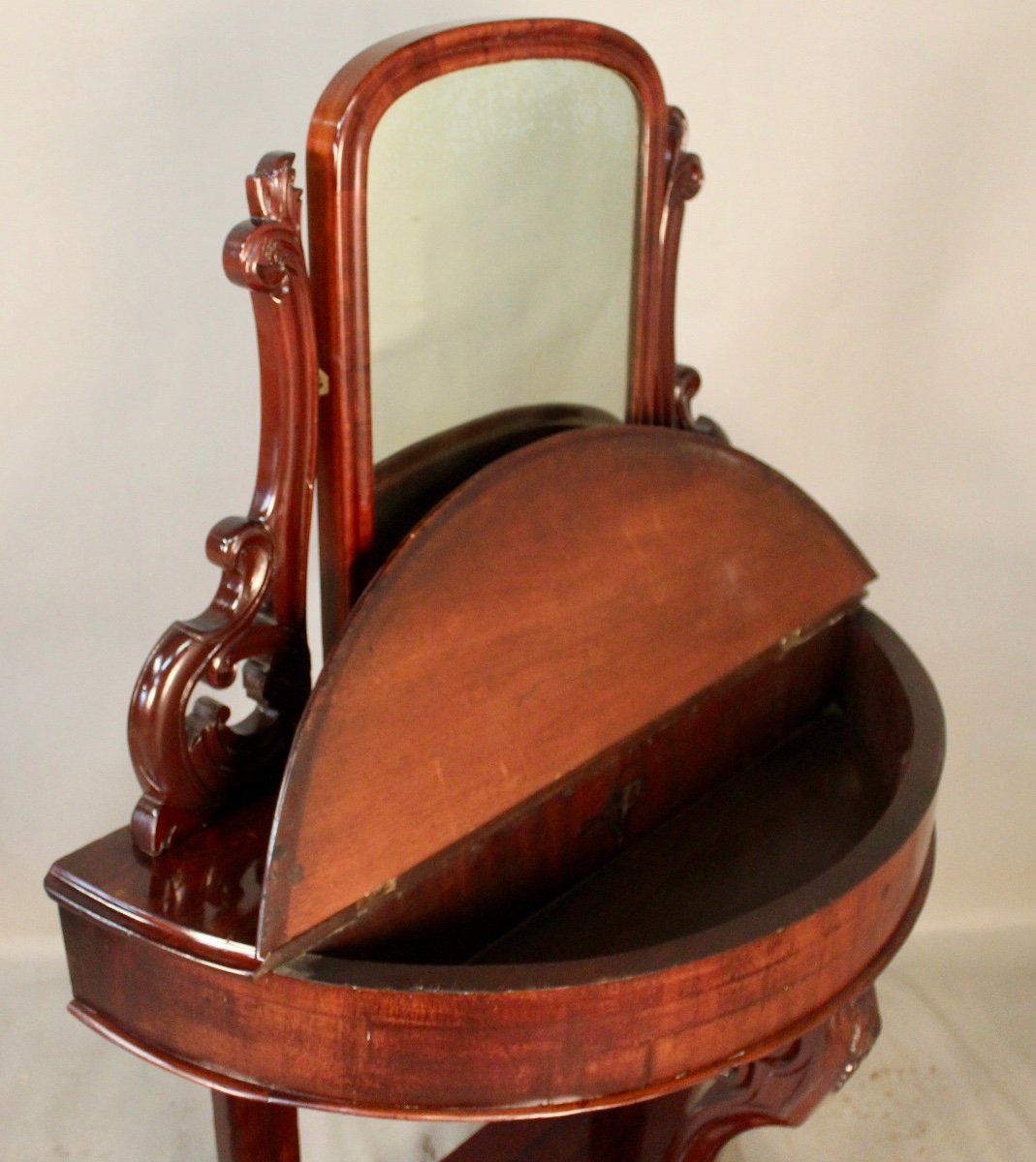 Half Moon Mahogany Dressing Table-photo-3