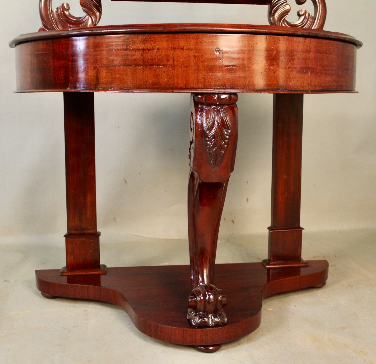 Half Moon Mahogany Dressing Table-photo-1