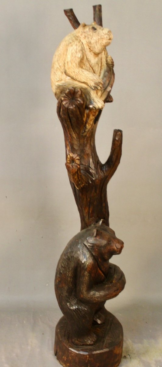 Wooden Sculpture Of 2 Bears On A Brienz Style Trunk-photo-3