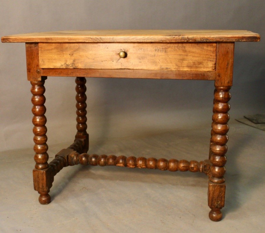 Louis XIII Writing Table With Rosary Feet-photo-4