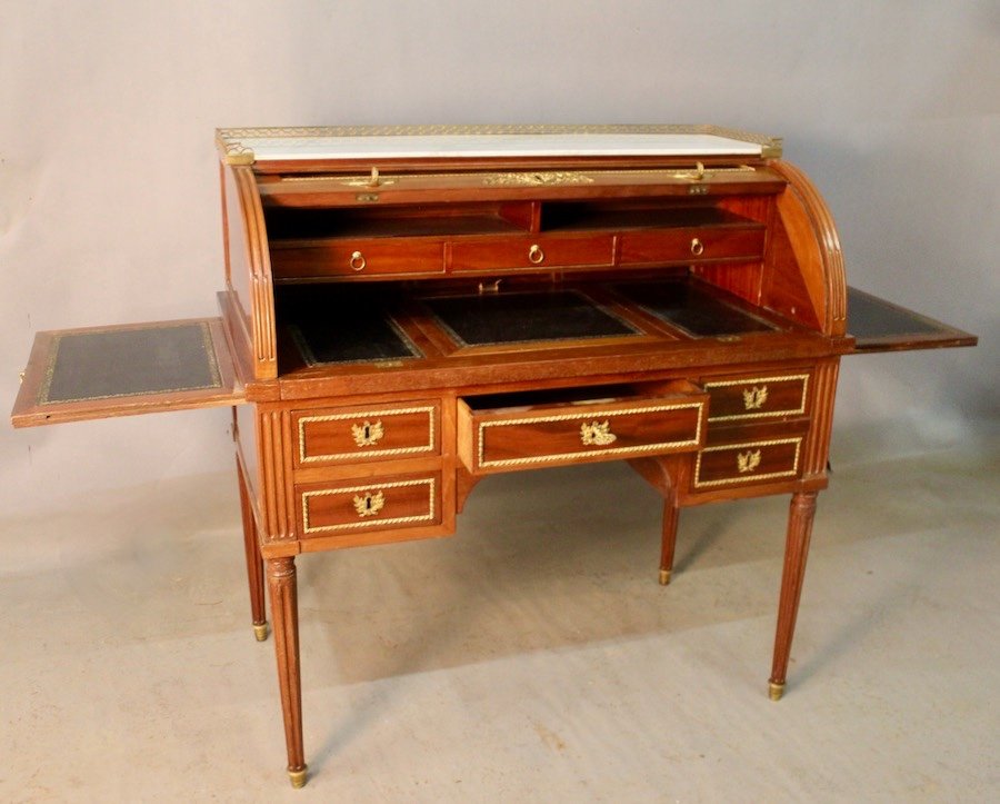 Louis XVI Style Mahogany Cylinder Desk-photo-4