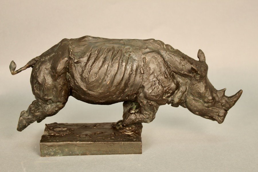 Rhinocéros En Bronze , Signature Et Cachet Du Fondeur