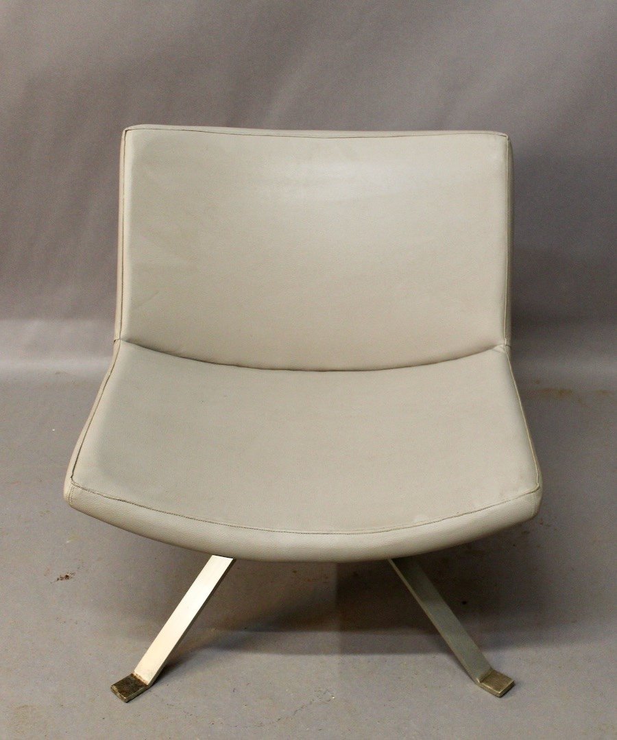 Kesterport Light Grey Skai Top Design Armchair-photo-2