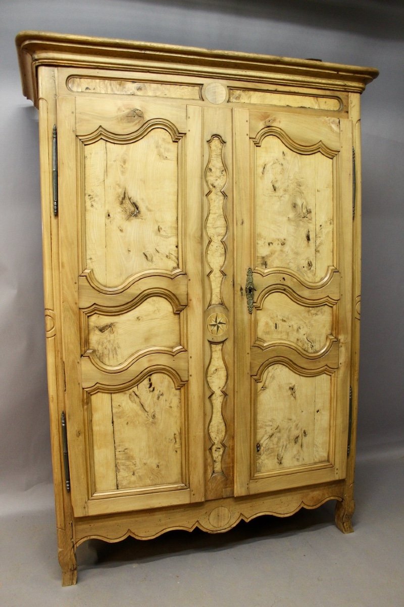 Armoire Bressane XIXème Loupe De Frêne