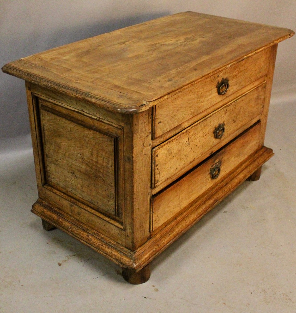 Louis XIV Chest Of Drawers In Walnut -photo-2