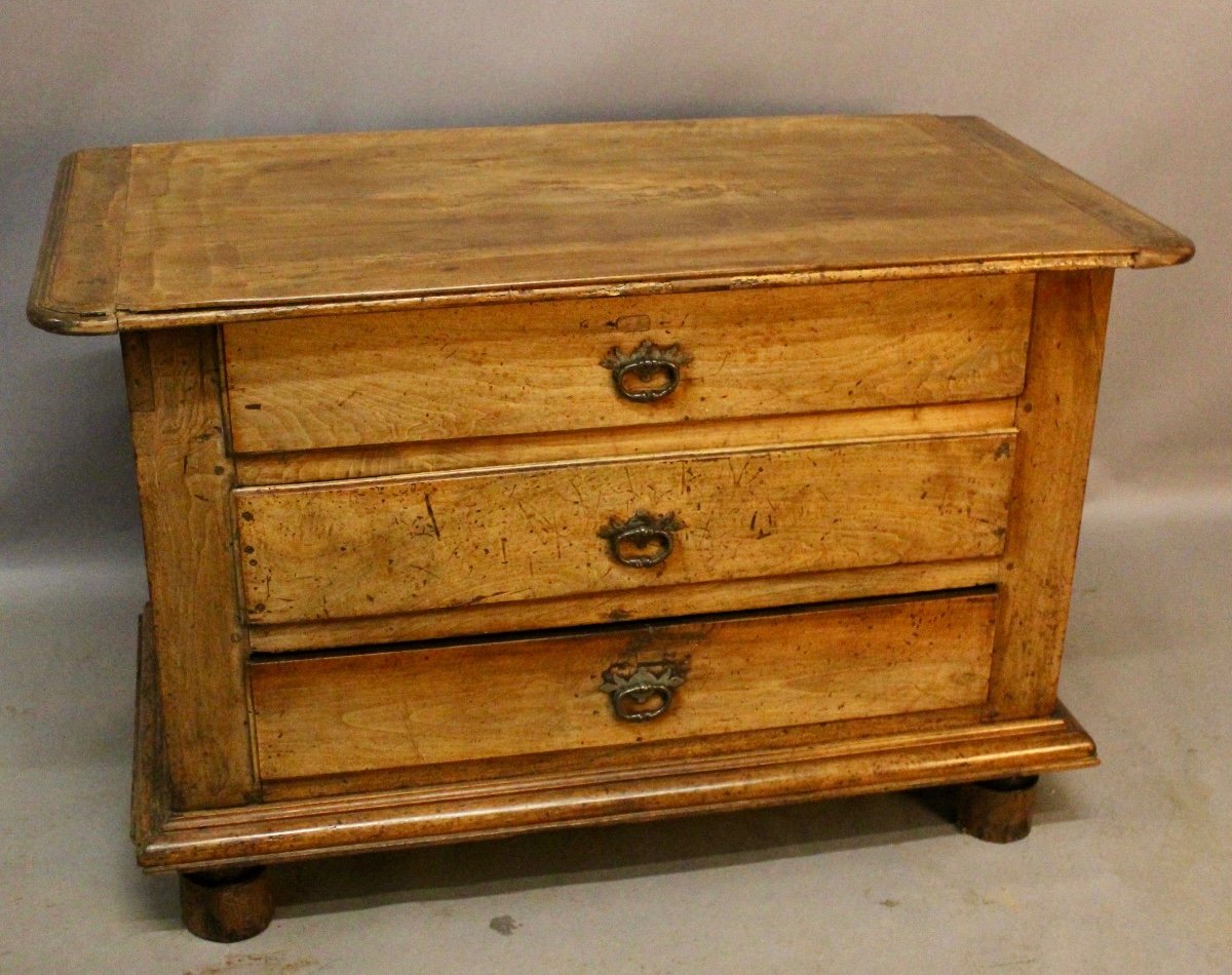 Louis XIV Chest Of Drawers In Walnut 