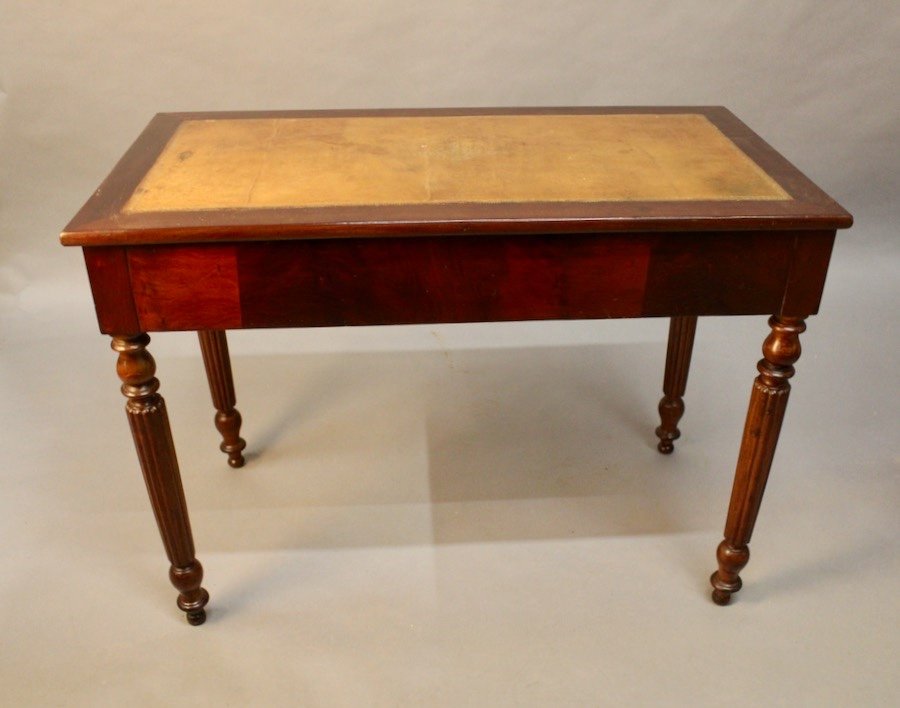 19th Century Mahogany Desk With Leather Top-photo-5