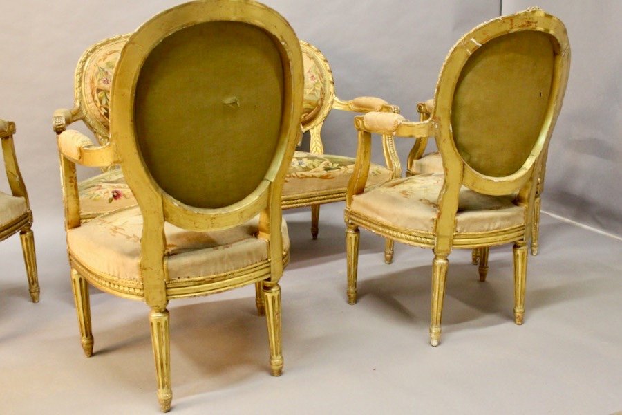 Salon 4 Fauteuils Et Un Banquette Aubusson Louis XVI En Bois Doré-photo-2