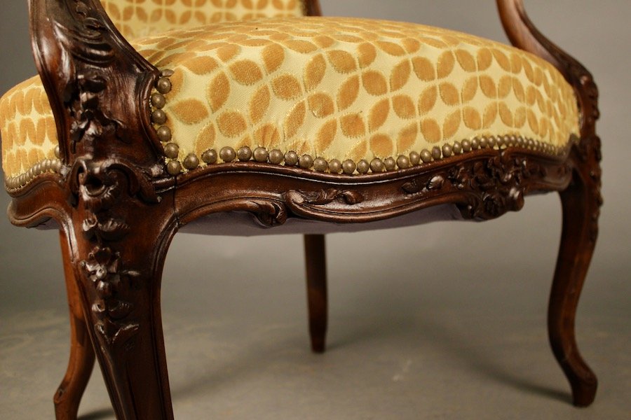 Louis XV Style Cabriolet Armchair, Mid-19th Century-photo-3