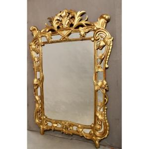 Important Mirror With Parecloses Decorated With Grapes