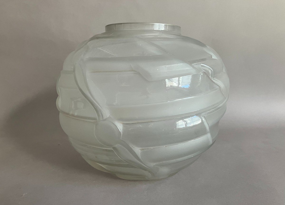 André Hunebelle vase en verre modèle Jupiter Art Déco vers 1930-photo-3