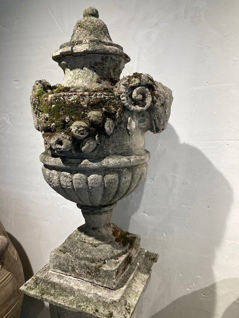 Decorative Vase On Pedestal-photo-3