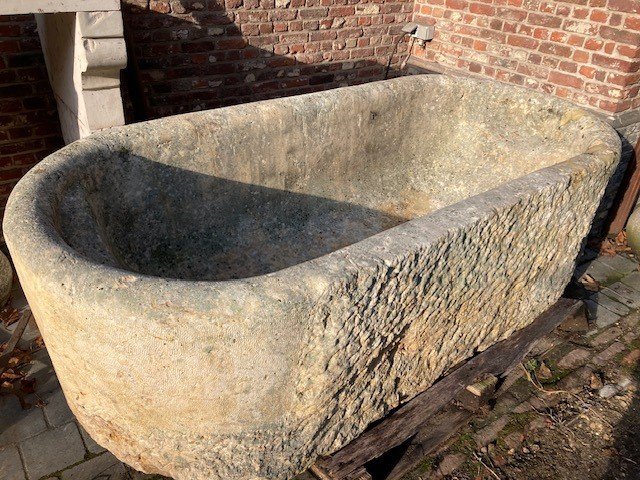 Stone Bathtub, With 2 Carved Head Rests