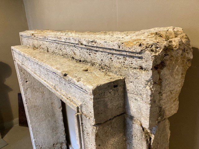 19th Century Italian Travertine Fireplace-photo-3