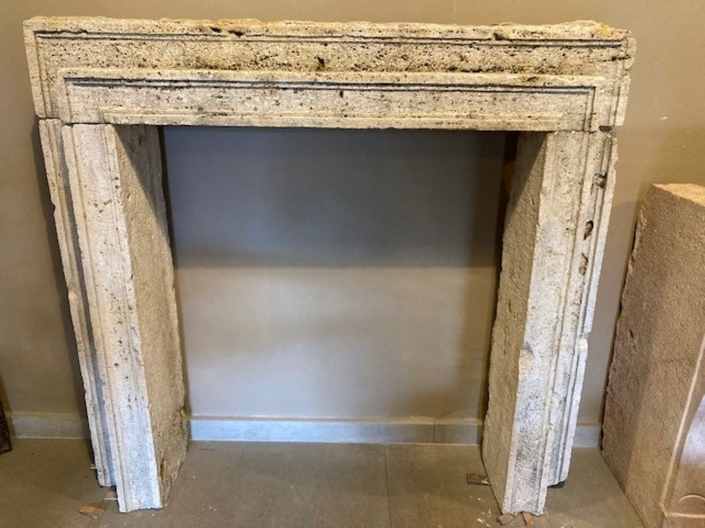 19th Century Italian Travertine Fireplace-photo-5