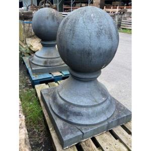 3 Blue Stone Pillar Top Balls