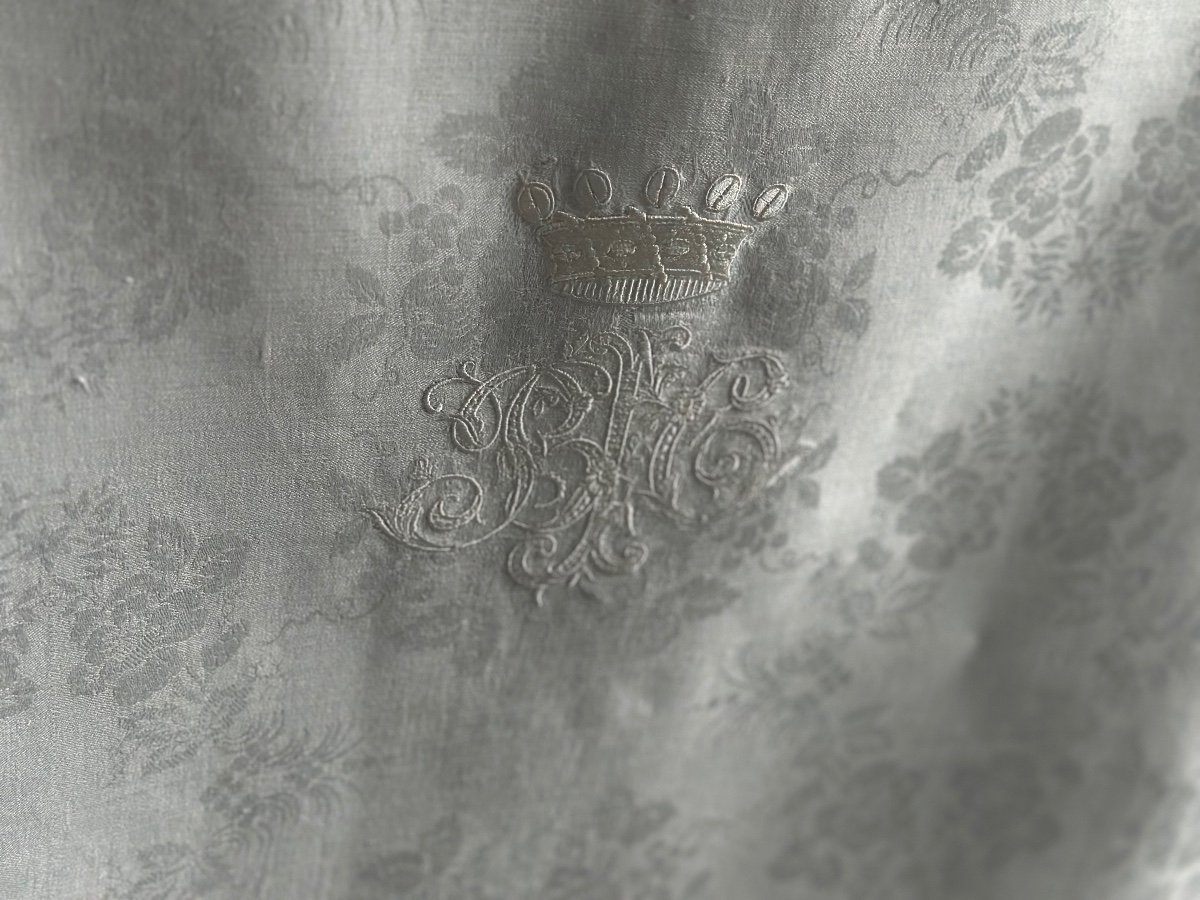 Service De Table Nappe 8 Serviettes Damassé Fleurs De Lys Broderie Armoiries Monogramm Couronne-photo-8