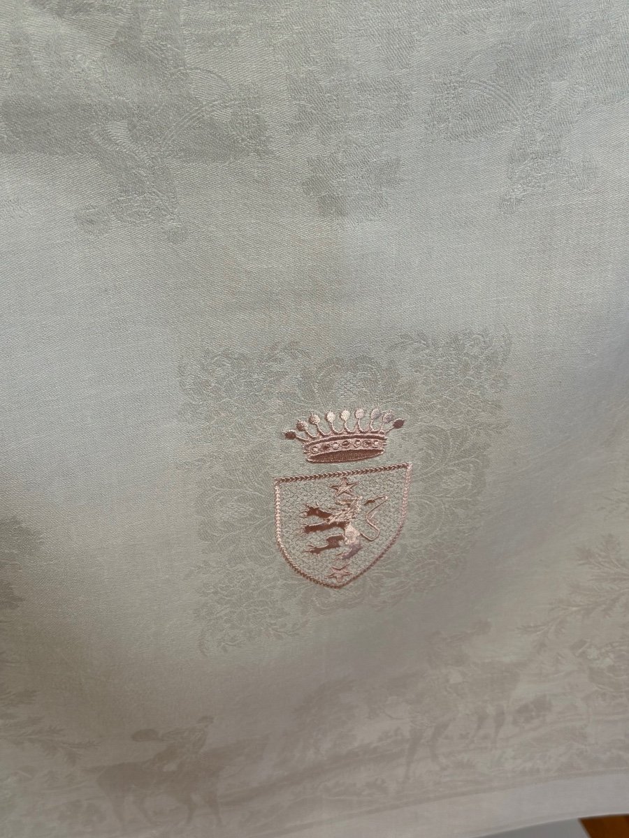 Antique Table Napkins Early 20th Century Linen Cotton Damask Checkerboard Decor Embroidery Monogram Coat Of Arms-photo-2