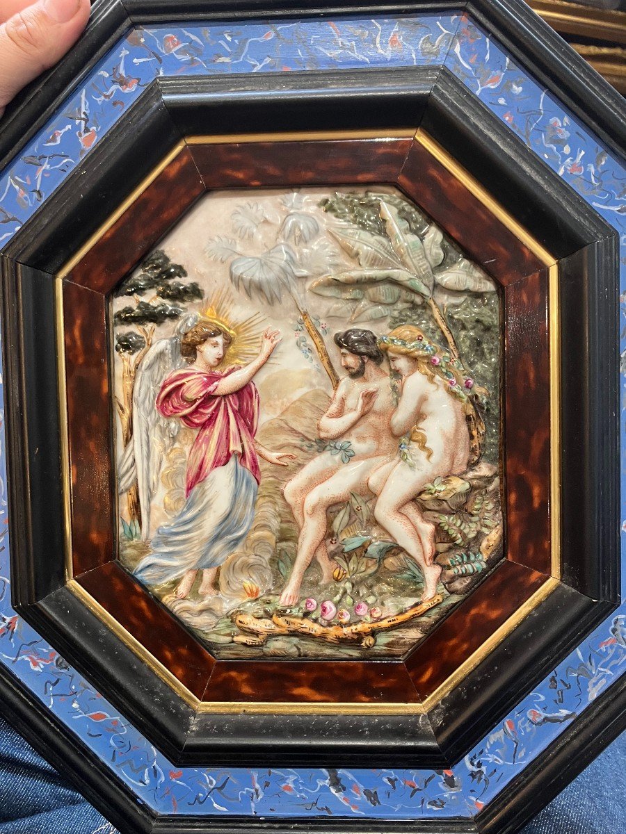 Adam And Eve Exceptional Low Relief In Capodimonte Porcelain-photo-2