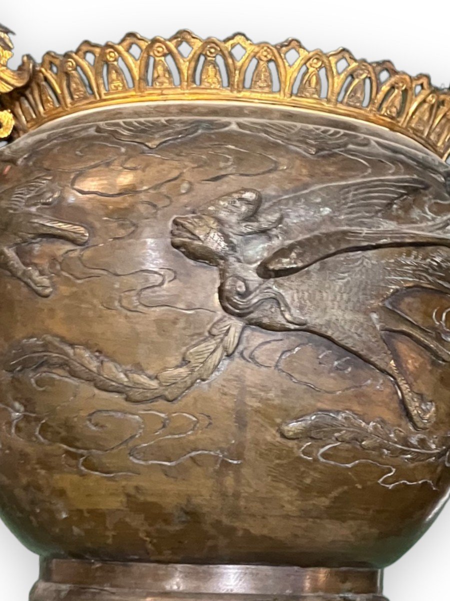 Asian Bronze Planter With Bird Decor-photo-2