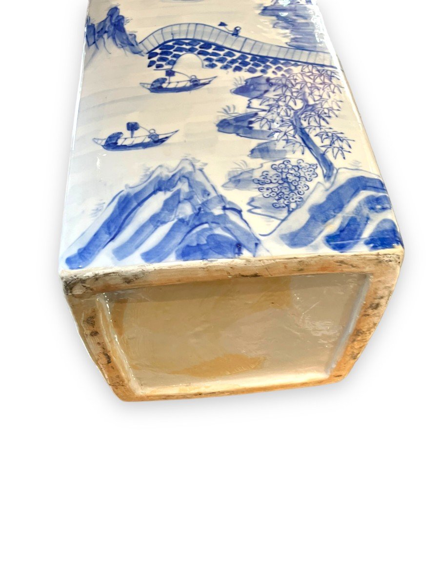 Important White Blue Covered Pot In Chinese Porcelain-photo-8