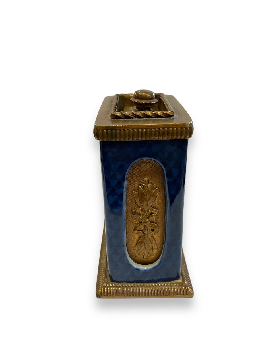 Rectangular Box In Enameled Porcelain And Bronze-photo-2