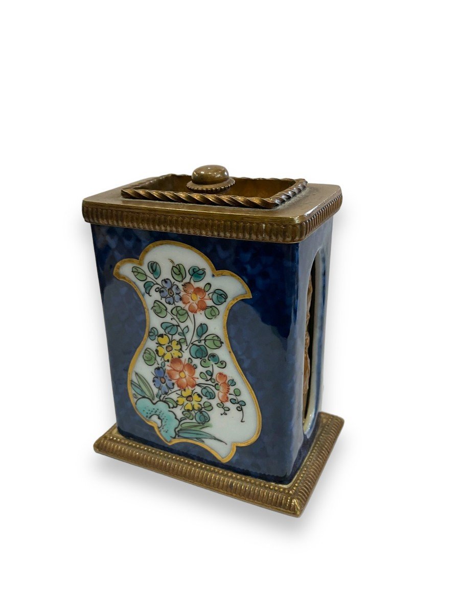 Rectangular Box In Enameled Porcelain And Bronze-photo-5