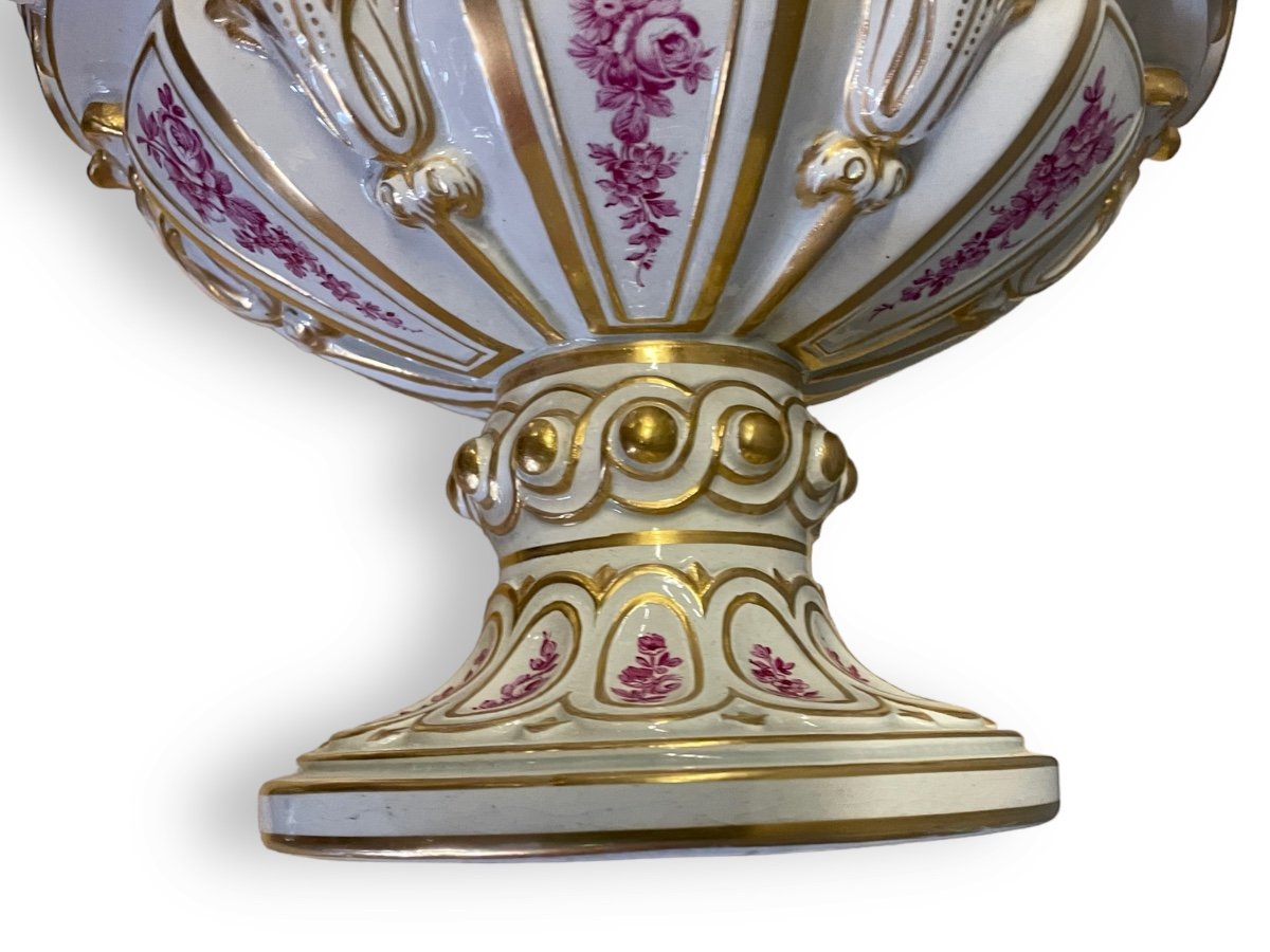 Important Louis XVI Style Covered Vase In German Porcelain-photo-3