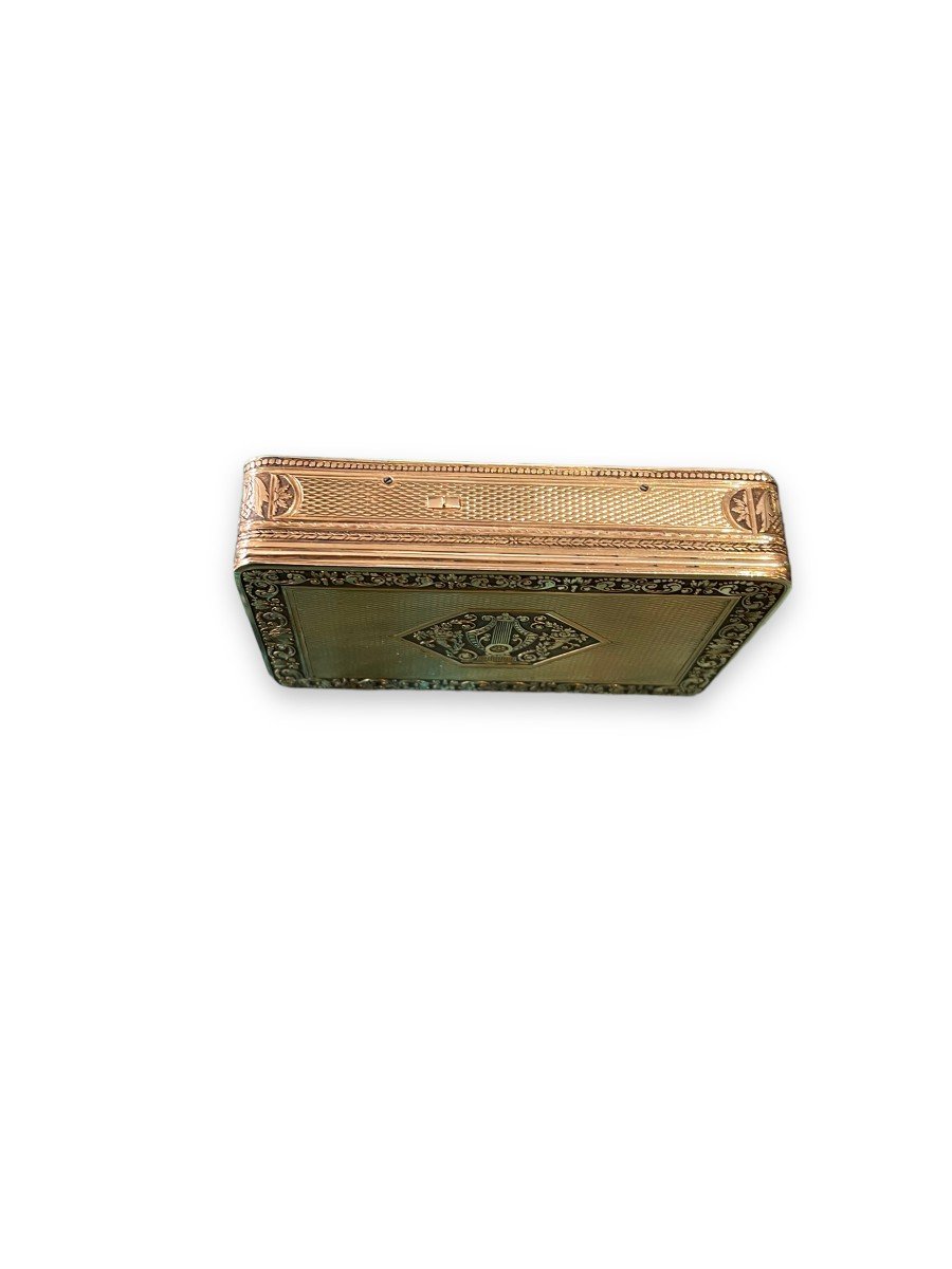 18k Gold Music Box-photo-3