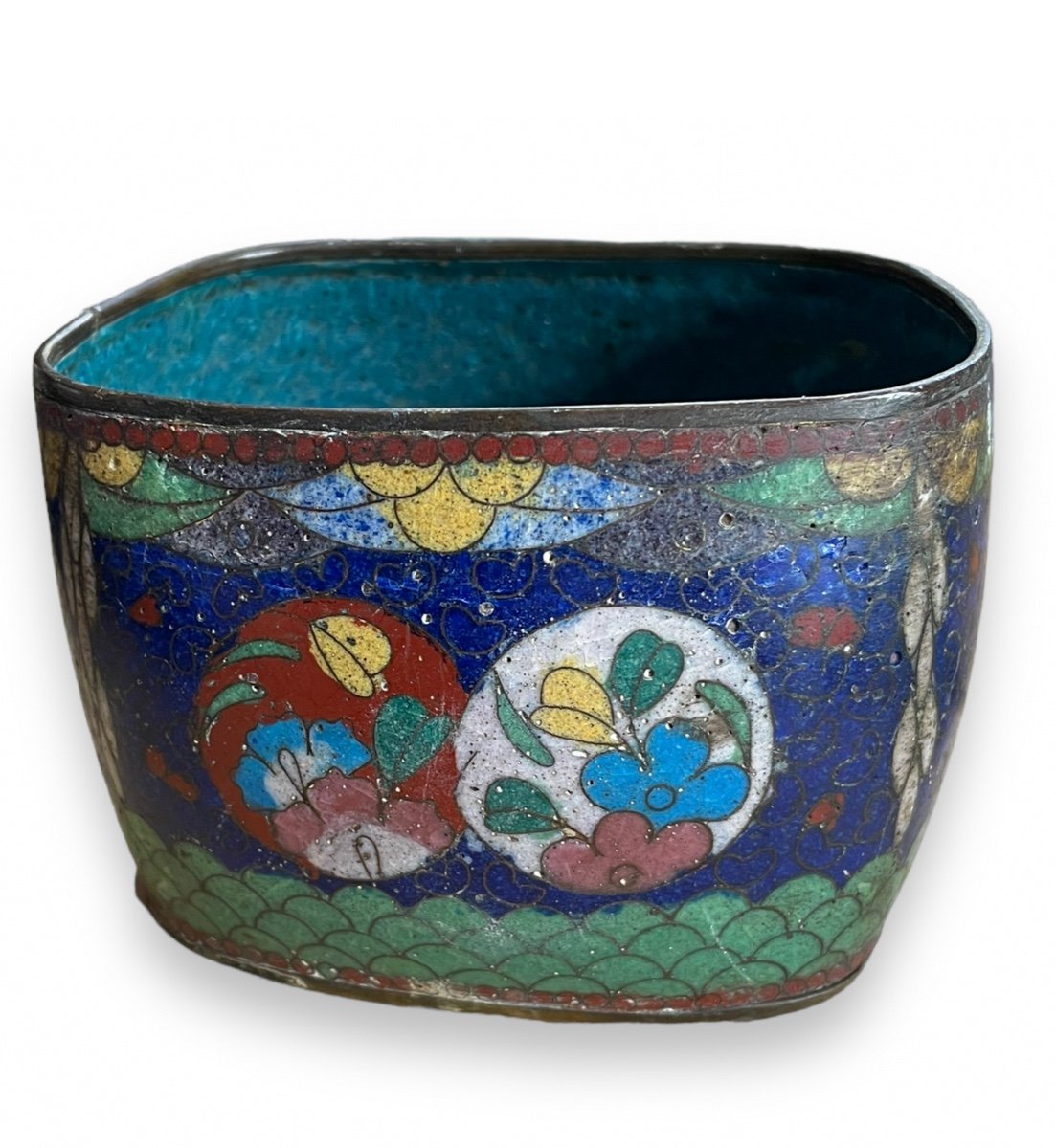 Asian Planter In XIXth Cloisonné Enamels