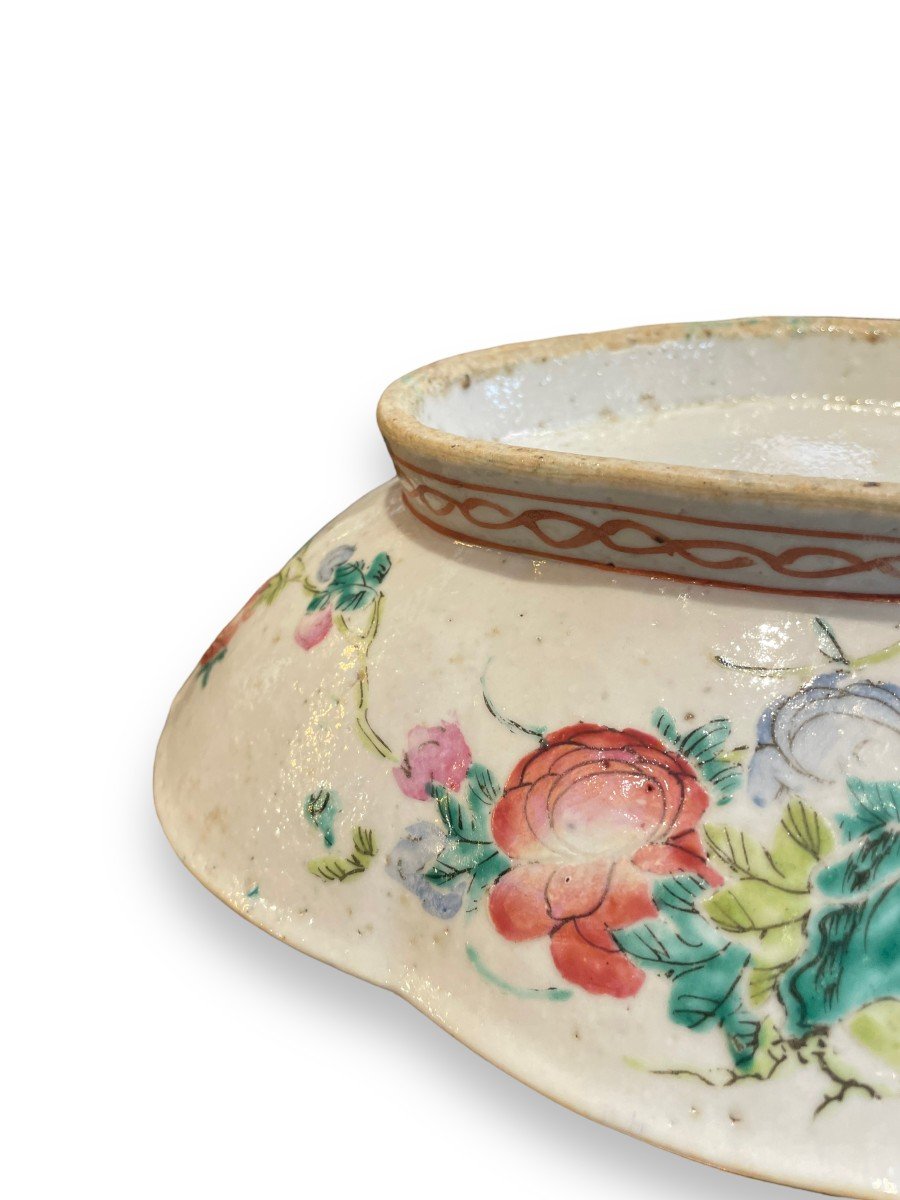 Importante. Coupe en porcelaine Chinoise à Décor De Fleurs XIXeme-photo-2