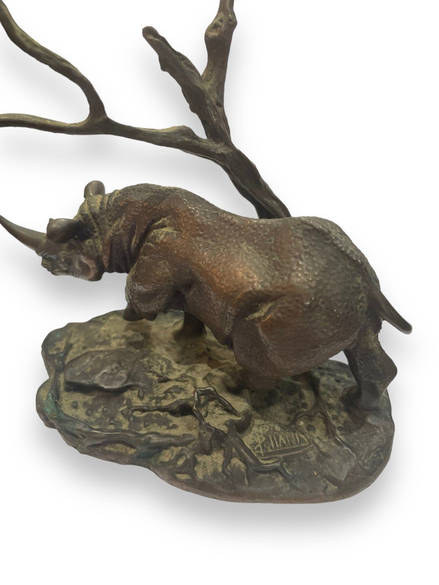 Bronze Rhinoceros By Don Polland For The Franklin Mint-photo-1