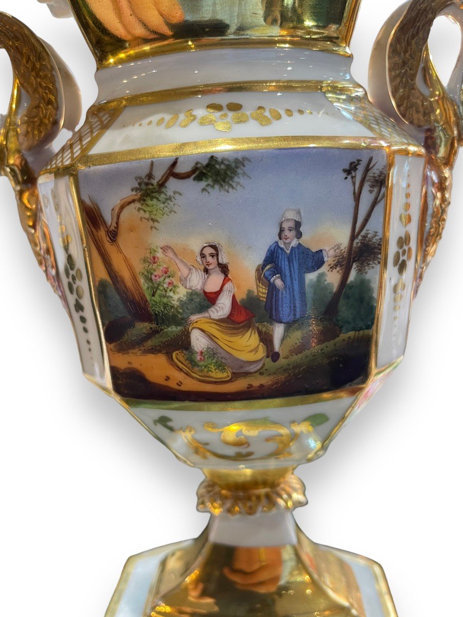 Paire De Vases En Porcelaine De Paris Scènes Galantes-photo-2