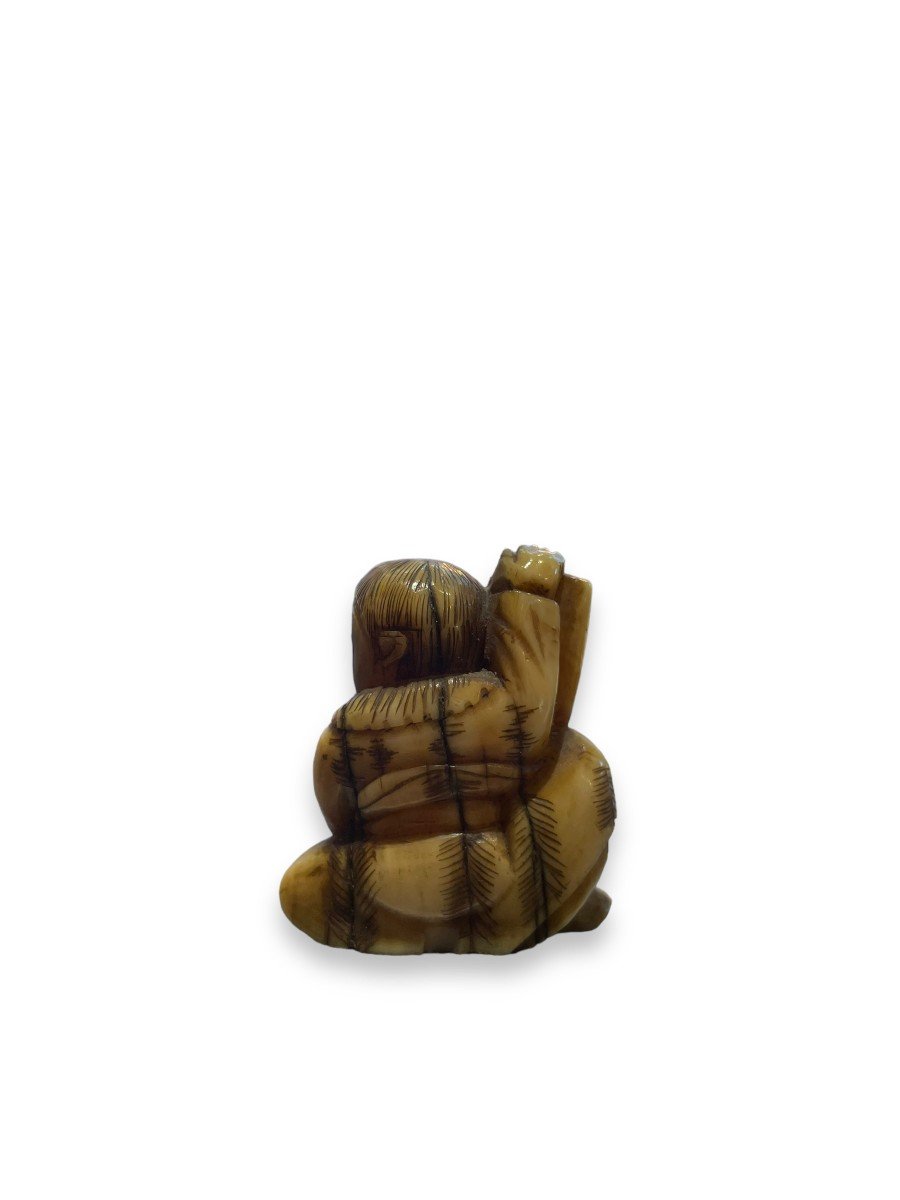 Netsuke XIXeme Personnage à La Banderole-photo-2